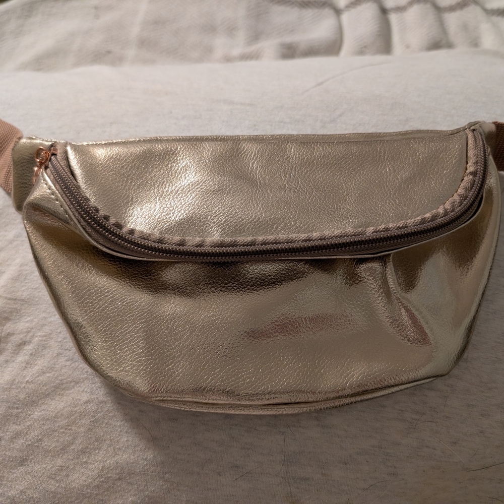 Chic Metallic Women's Belt Bag
